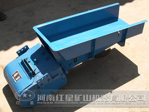 電磁振動(dòng)給料機(jī) 電磁振動(dòng)給料機(jī)